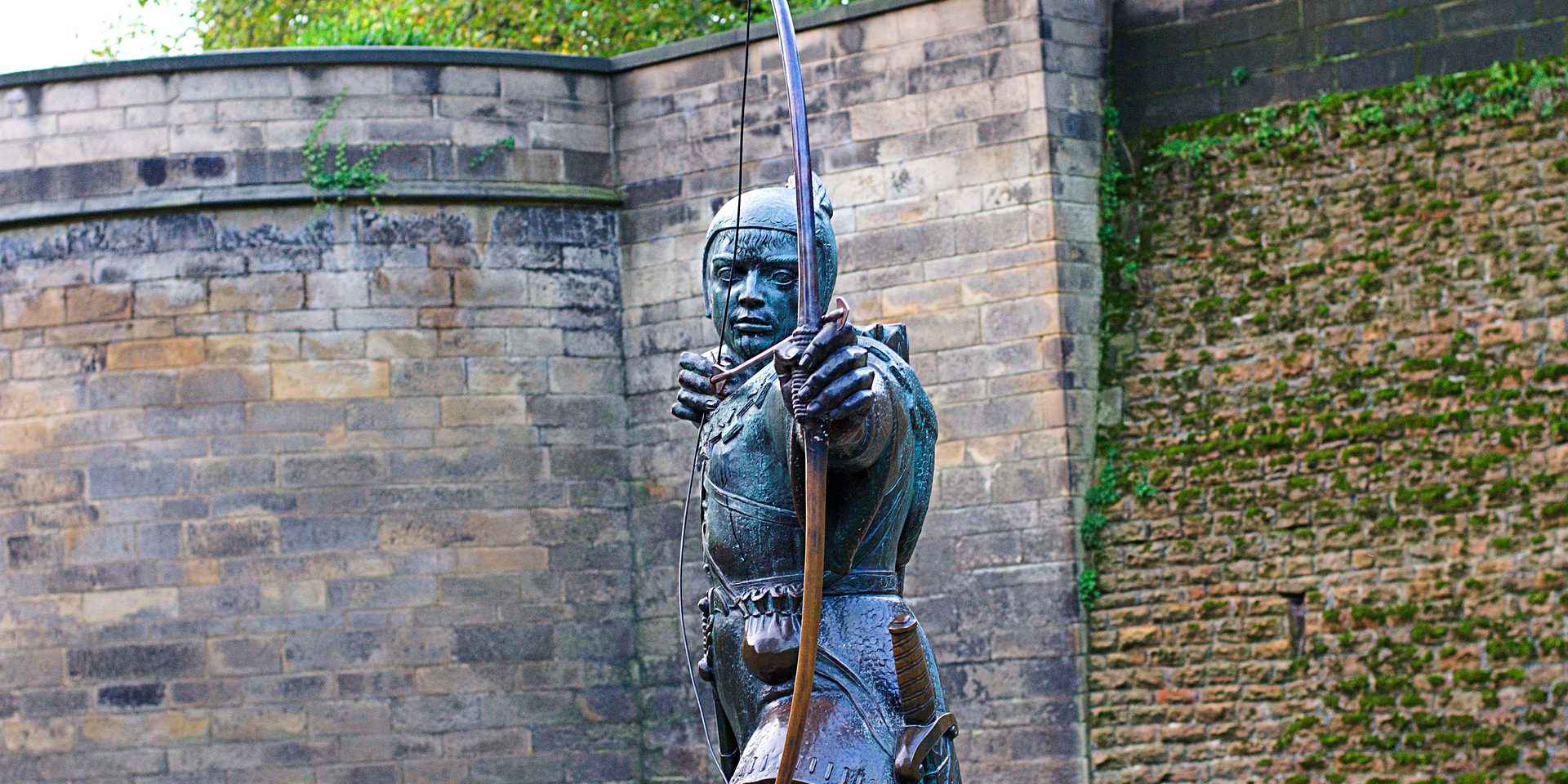 RH-1-robin-hood-4542423_1920